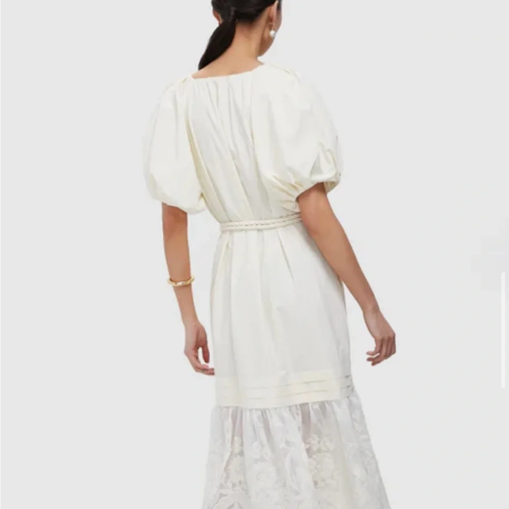 NWT TUCKERNUCK X STUDIO MCGEE
Cream Cotton Lace Juniper Dress - Picture 4 of 10
